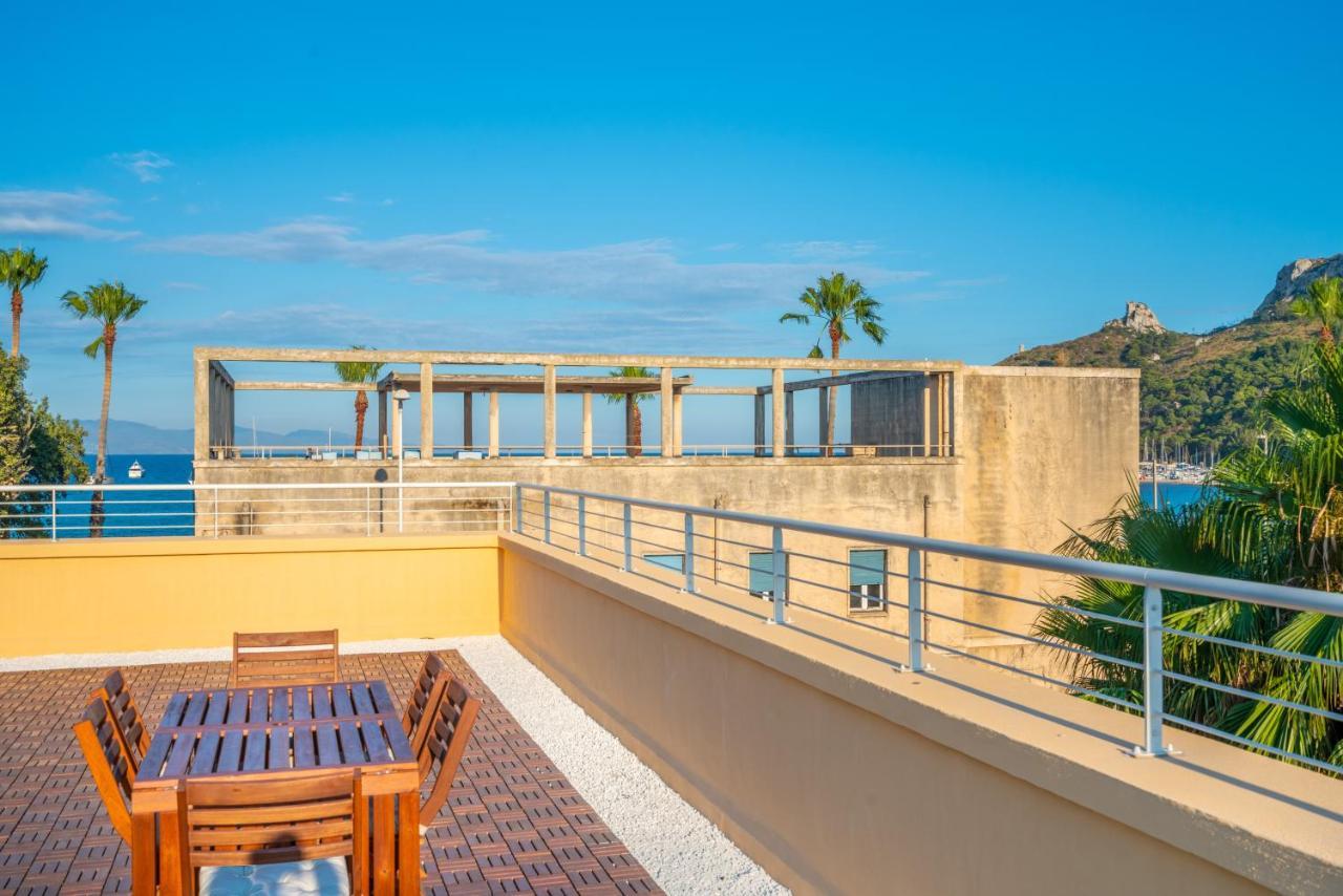 Terrazza Sella Del Diavolo - Vista Mare - Wifi Ac Lejlighed Cagliari Eksteriør billede